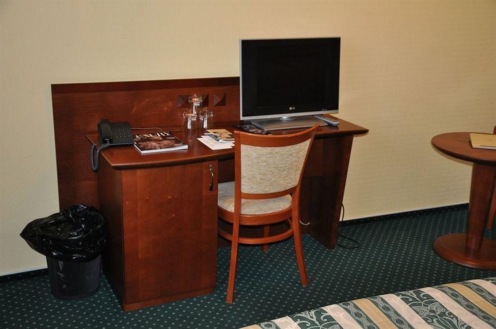 Hotel Terasa Frýdek-Místek Exteriör bild